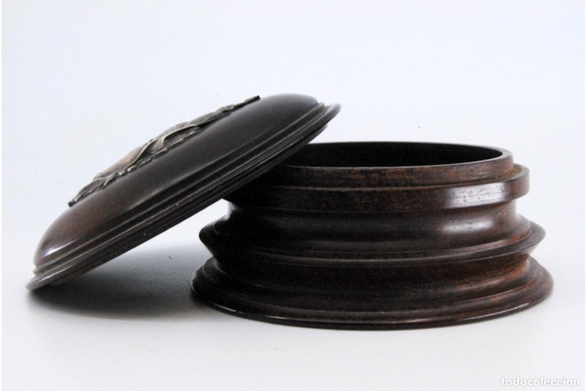 Antig&uuml;edades: Joyero, fabricado en madera y plata. - Foto 9