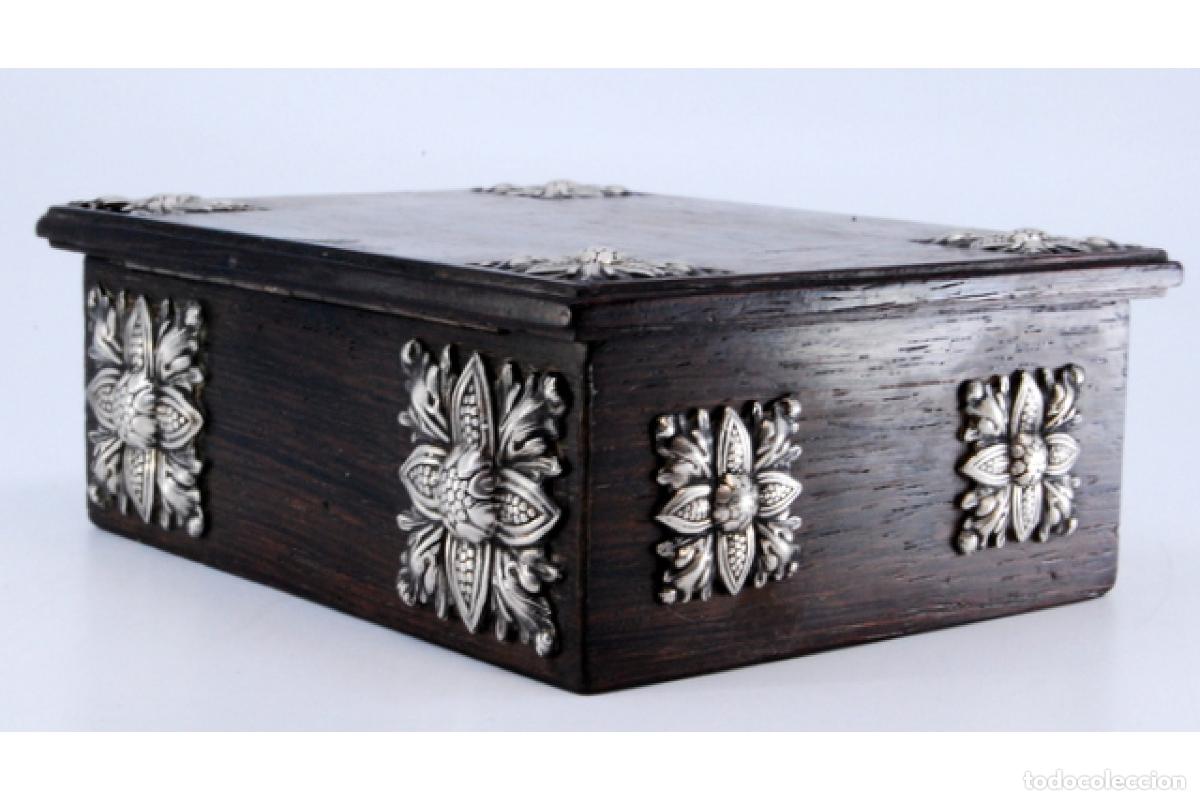 Antig&uuml;edades: Joyero, fabricado en madera y plata. - Foto 7