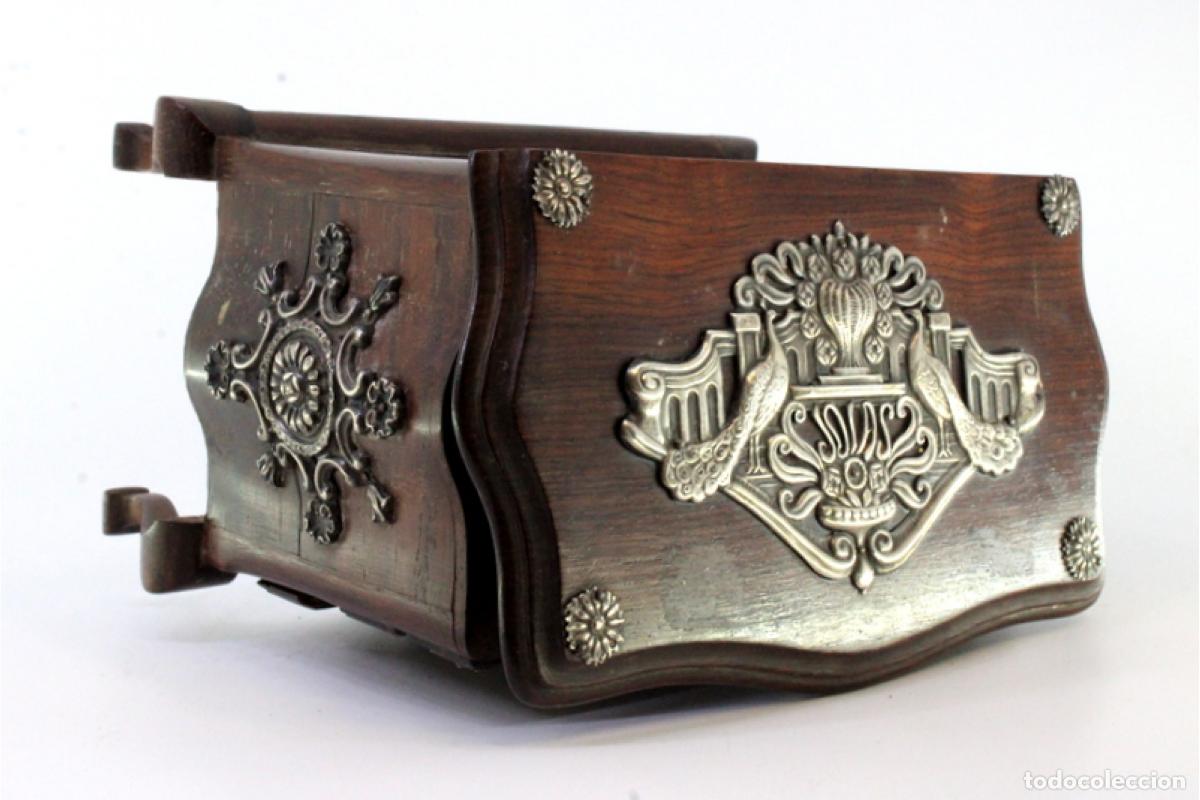 Antig&uuml;edades: Joyero, fabricado en madera y plata. - Foto 2