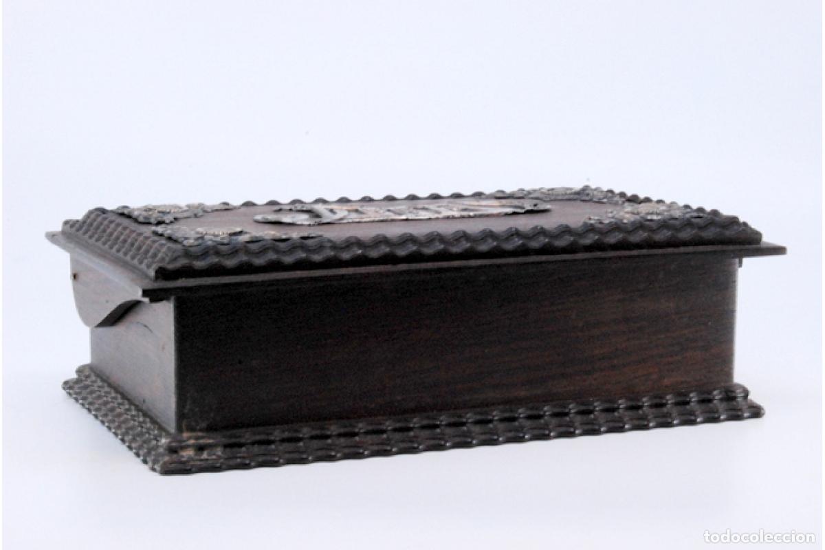 Antig&uuml;edades: Joyero, fabricado en madera y plata. - Foto 3
