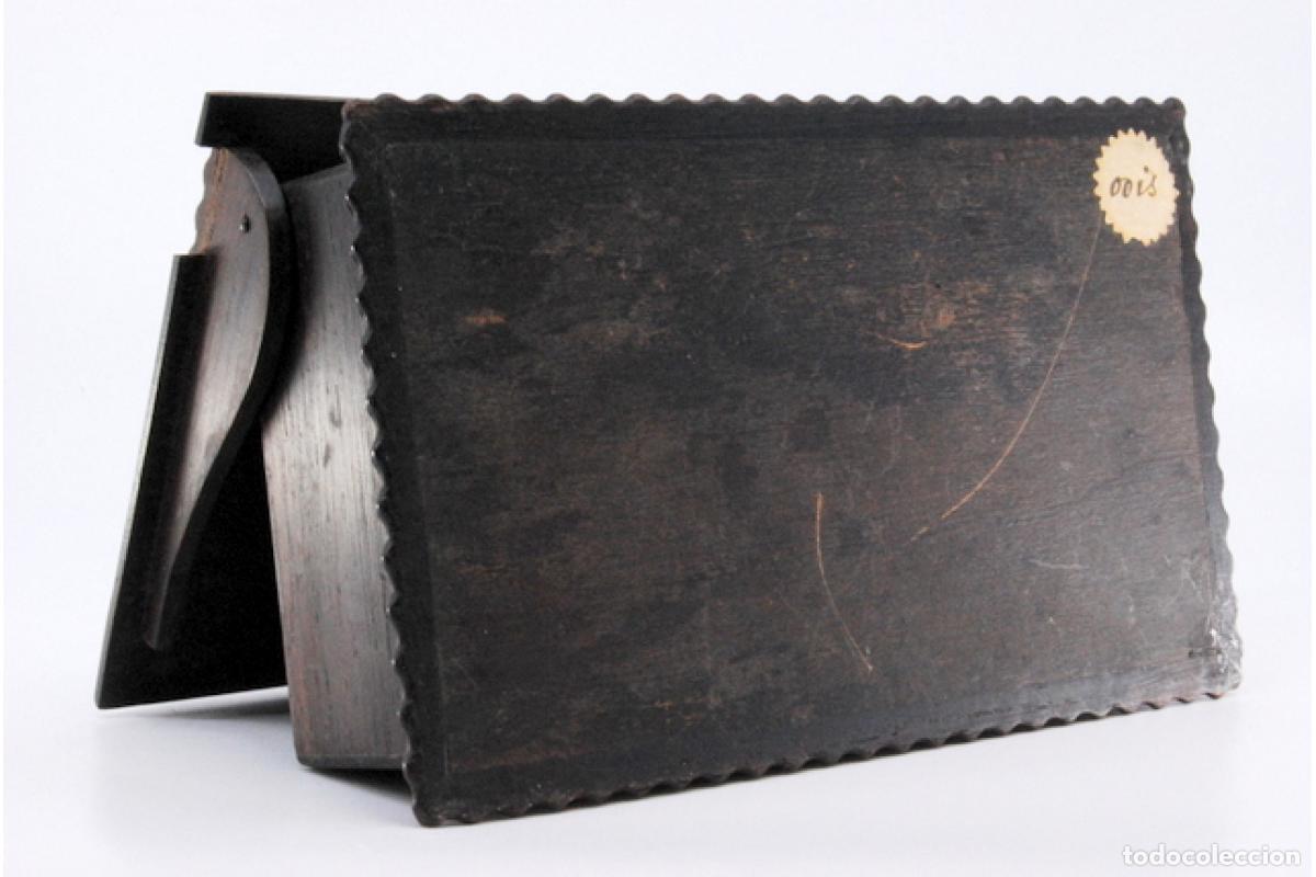 Antig&uuml;edades: Joyero, fabricado en madera y plata. - Foto 6