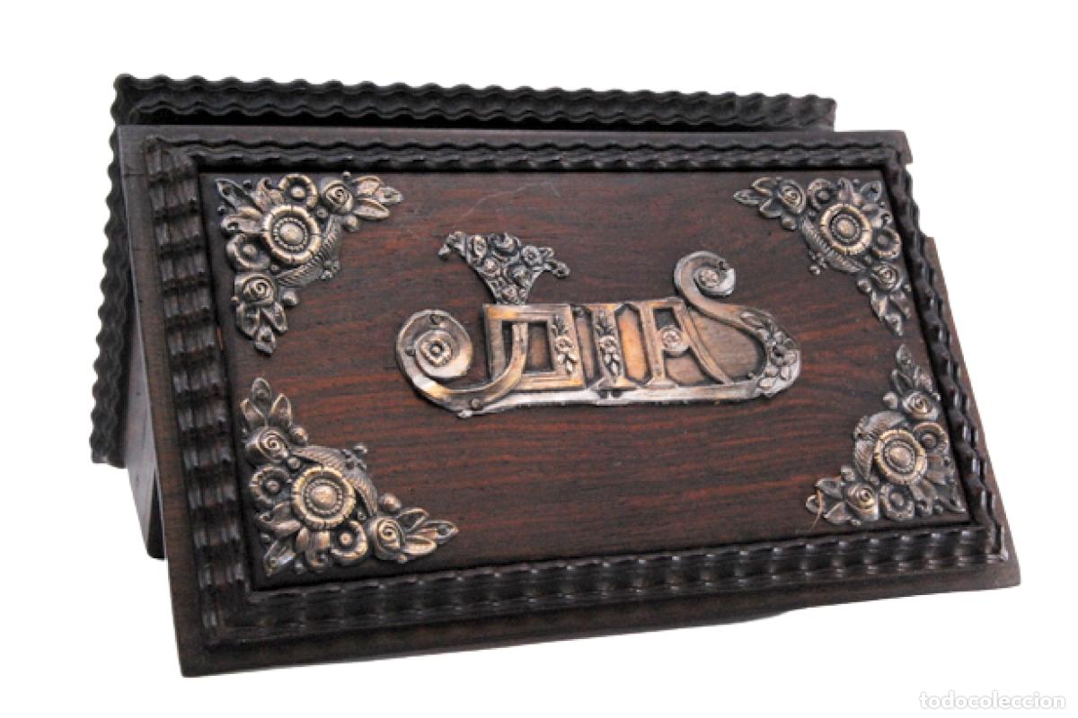 Antig&uuml;edades: Joyero, fabricado en madera y plata. - Foto 1