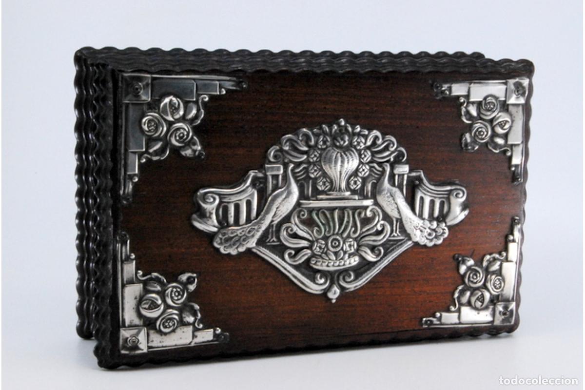 Antig&uuml;edades: Joyero, fabricado en madera y plata. - Foto 2