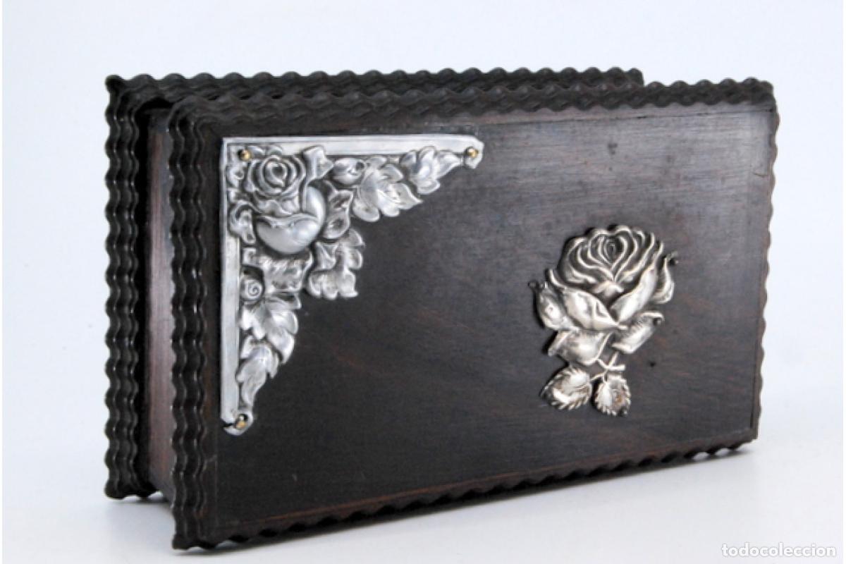 Antig&uuml;edades: Joyero, fabricado en madera y plata. - Foto 7