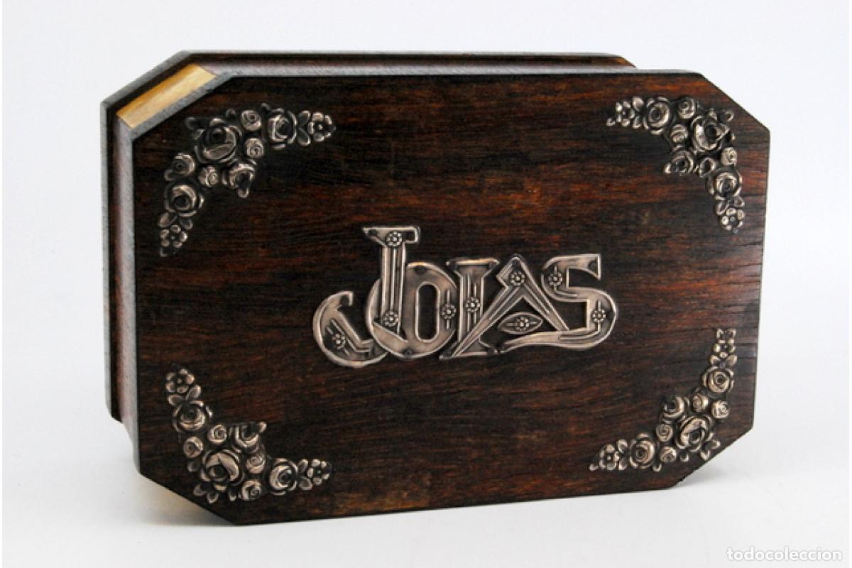Antig&uuml;edades: Joyero, fabricado en madera y plata. - Foto 4