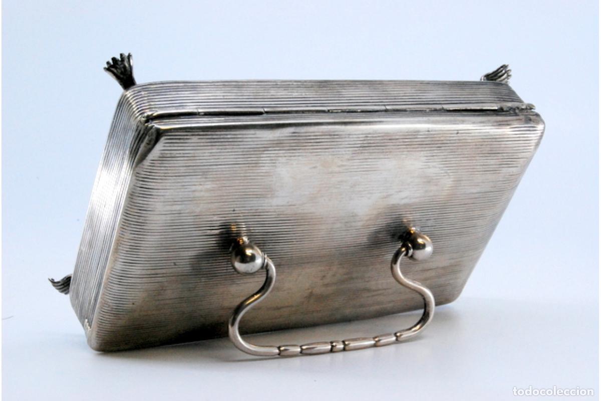 Antig&uuml;edades: Caja de joyer&iacute;a de plata - Foto 2