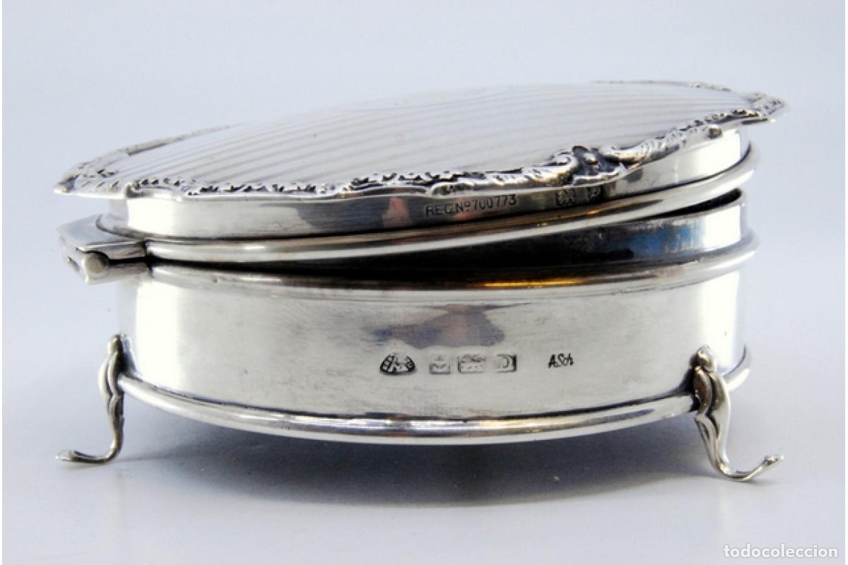 Antig&uuml;edades: Caja de joyer&iacute;a de plata - Foto 9