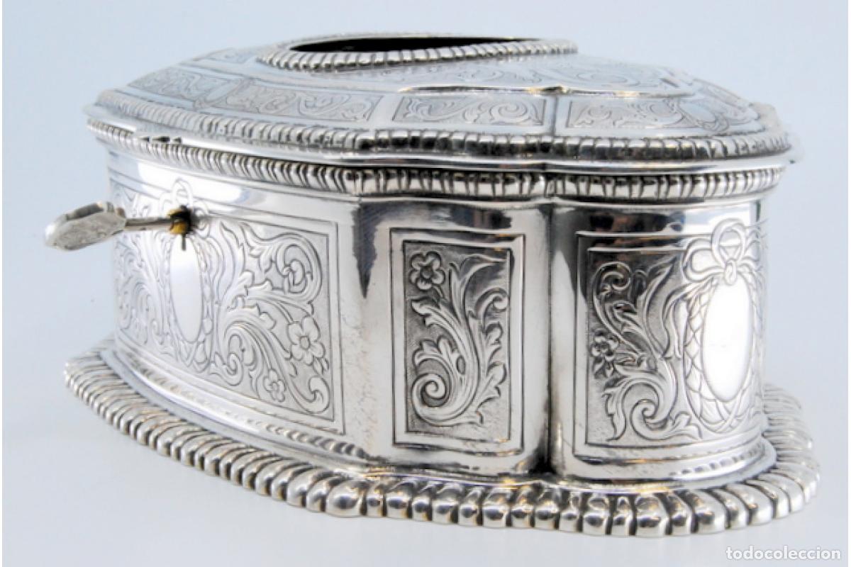 Antig&uuml;edades: Caja de joyer&iacute;a de plata - Foto 6