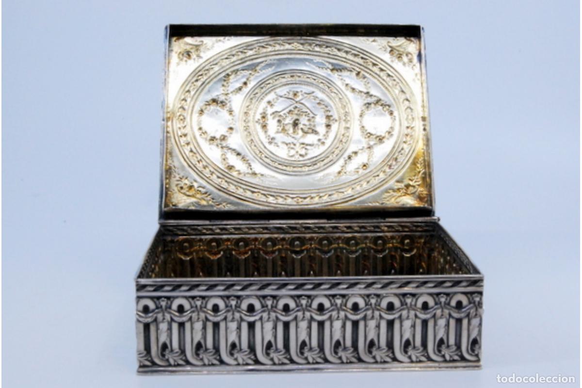 Antig&uuml;edades: Caja de joyer&iacute;a de plata - Foto 2