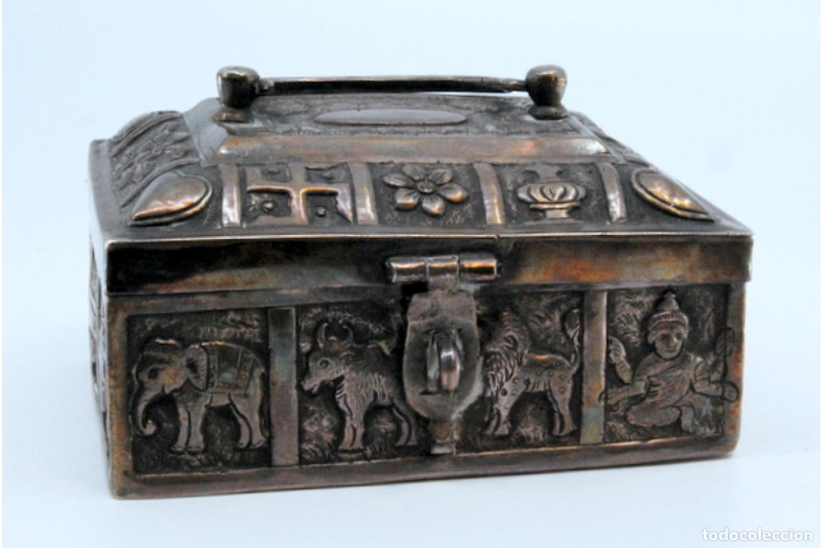 Antig&uuml;edades: Caja de joyer&iacute;a de plata - Foto 4