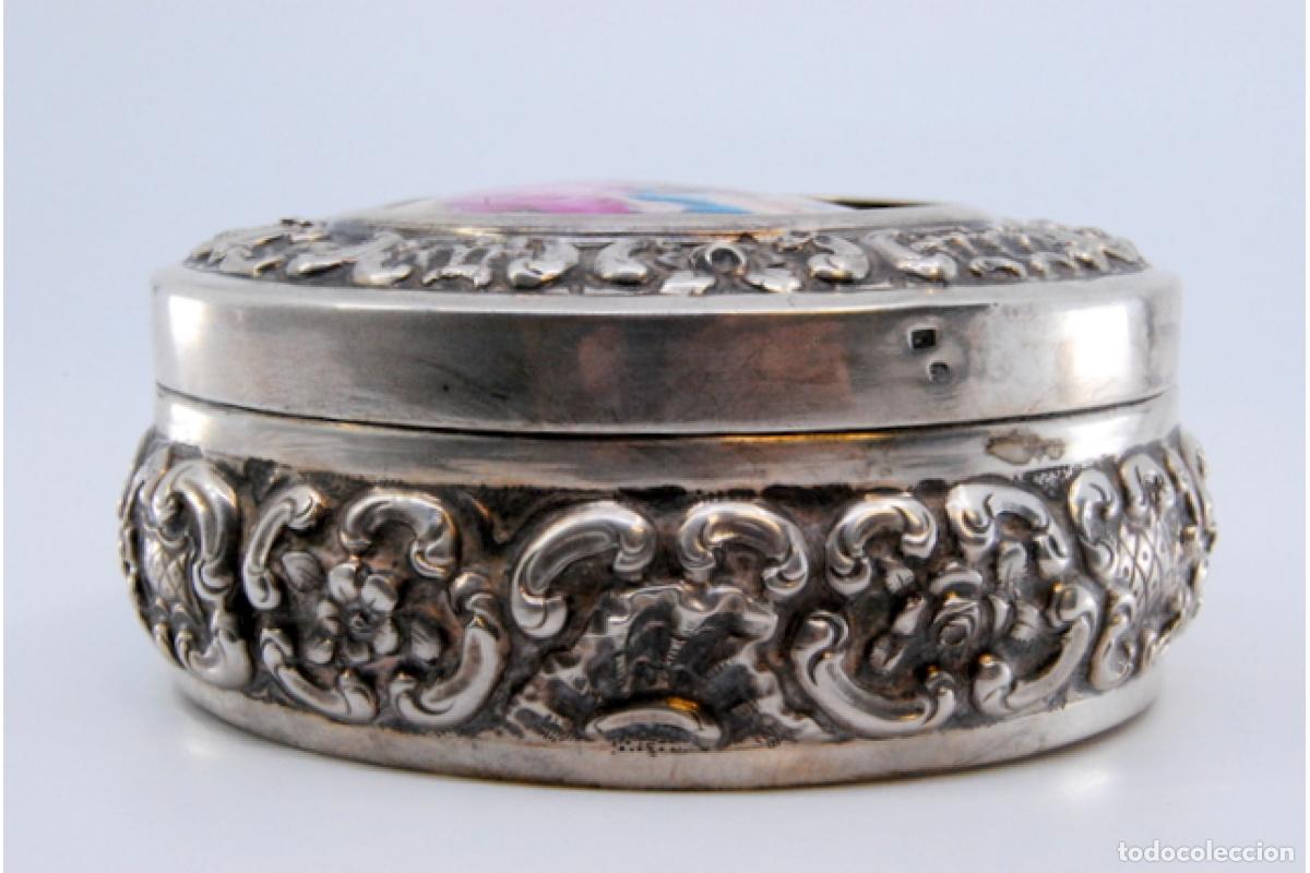 Antig&uuml;edades: Caja de joyer&iacute;a de plata - Foto 2