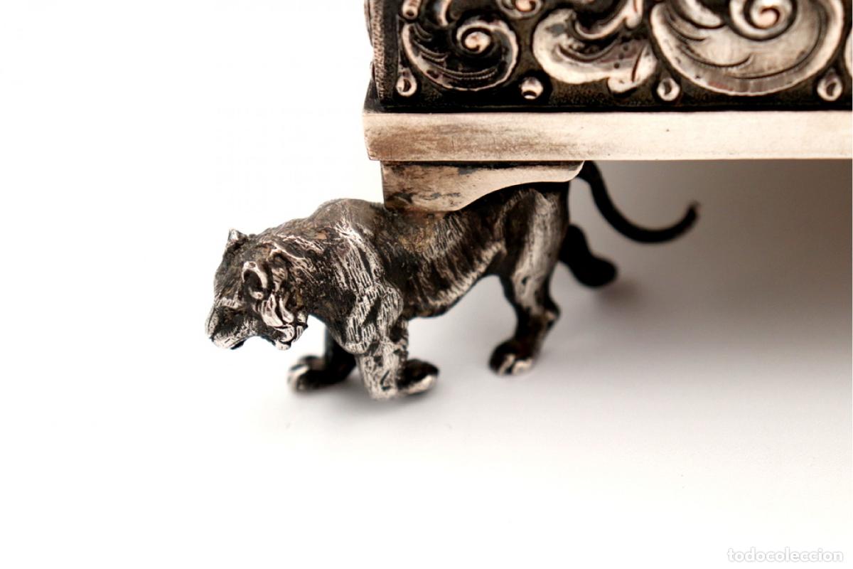 Antig&uuml;edades: Caja de joyer&iacute;a de plata - Foto 4
