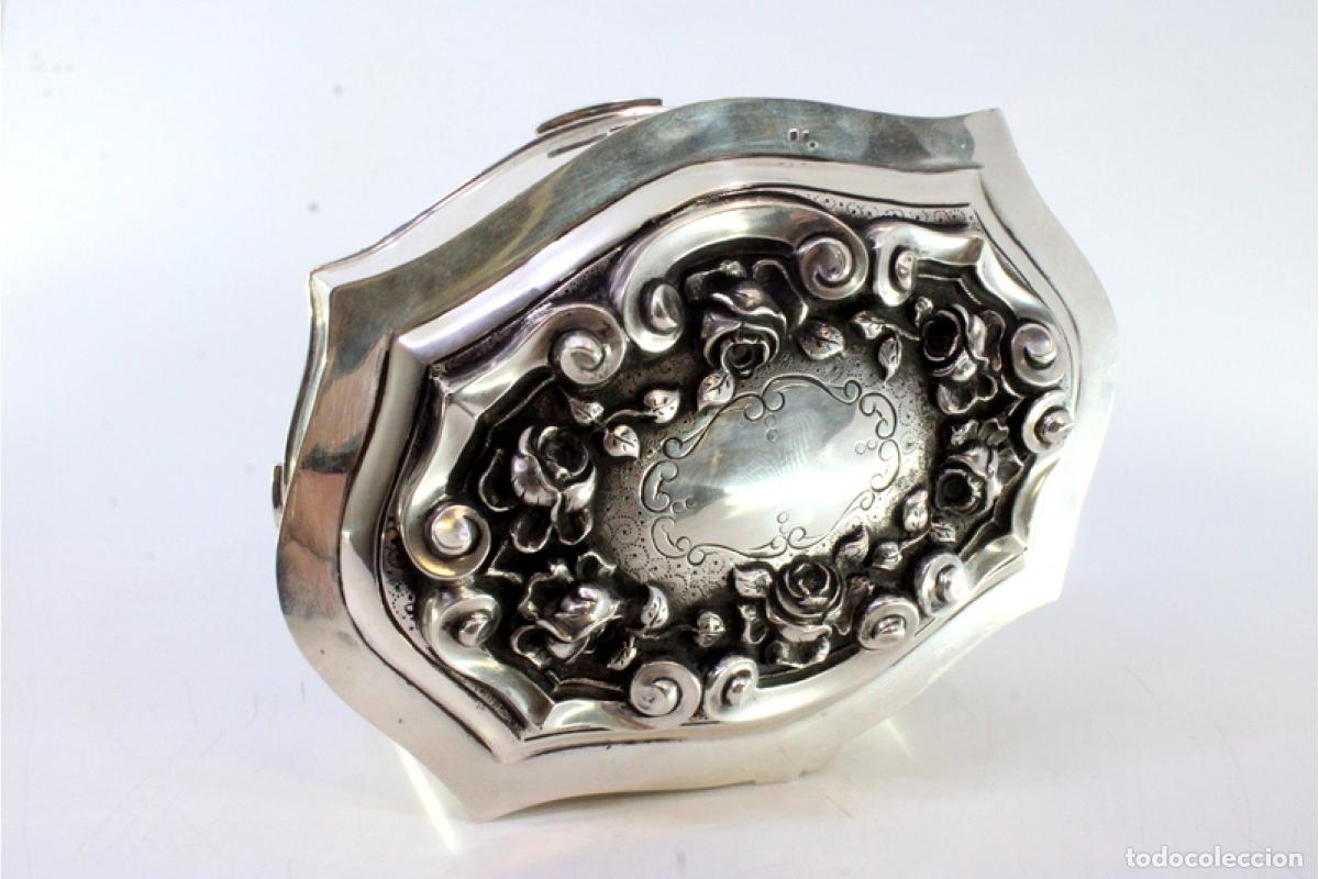 Antig&uuml;edades: Caja de joyer&iacute;a de plata - Foto 8