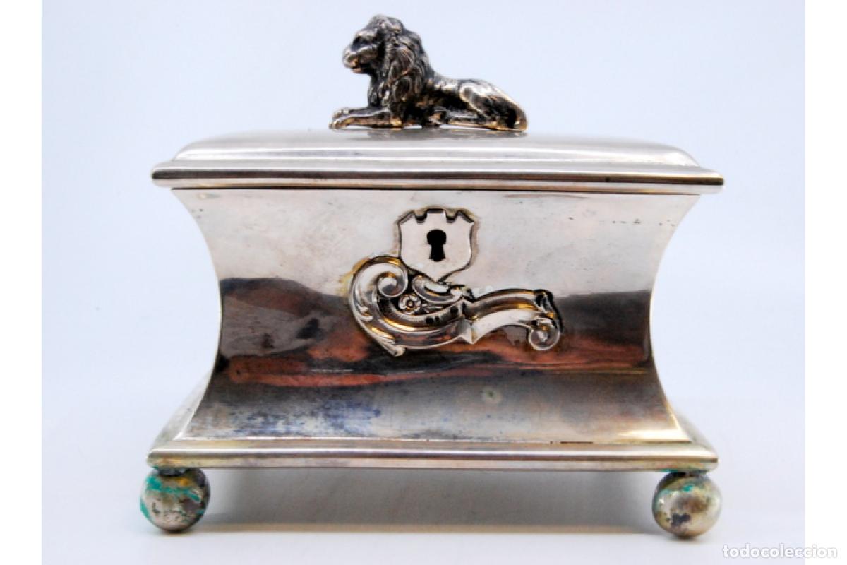 Antig&uuml;edades: Caja de joyer&iacute;a de plata - Foto 3