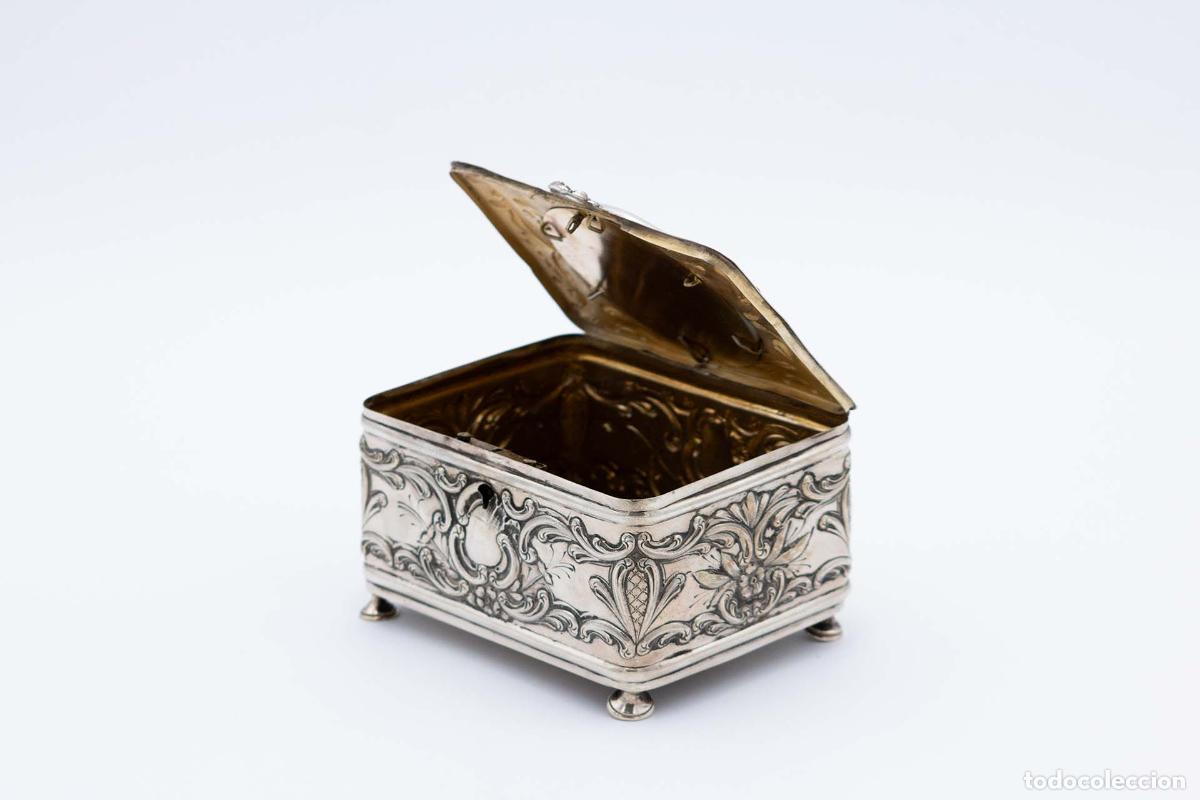 Antig&uuml;edades: Caja de joyer&iacute;a de plata - Foto 4