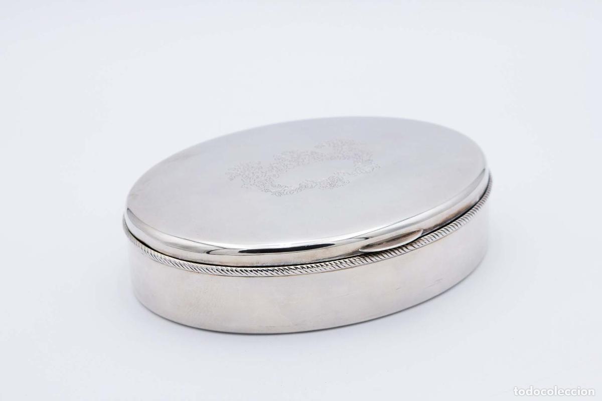 Antig&uuml;edades: Caja de joyer&iacute;a de plata - Foto 3