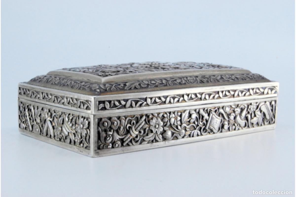 Antig&uuml;edades: Caja de joyer&iacute;a de plata - Foto 2