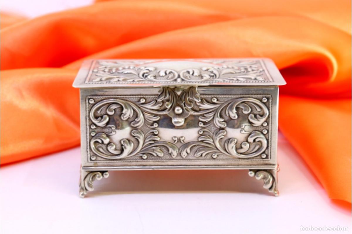 Antig&uuml;edades: Caja de joyer&iacute;a de plata - Foto 6