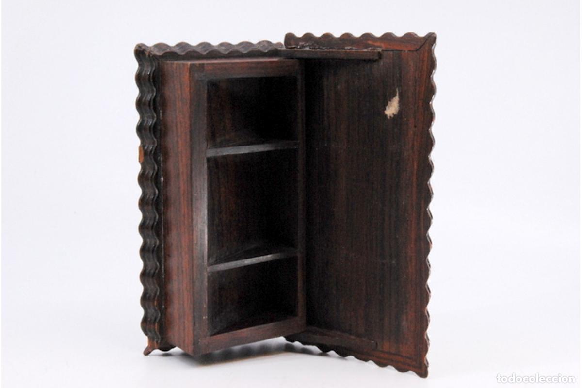 Antig&uuml;edades: Caja de sellos, fabricada en madera y plata. - Foto 3
