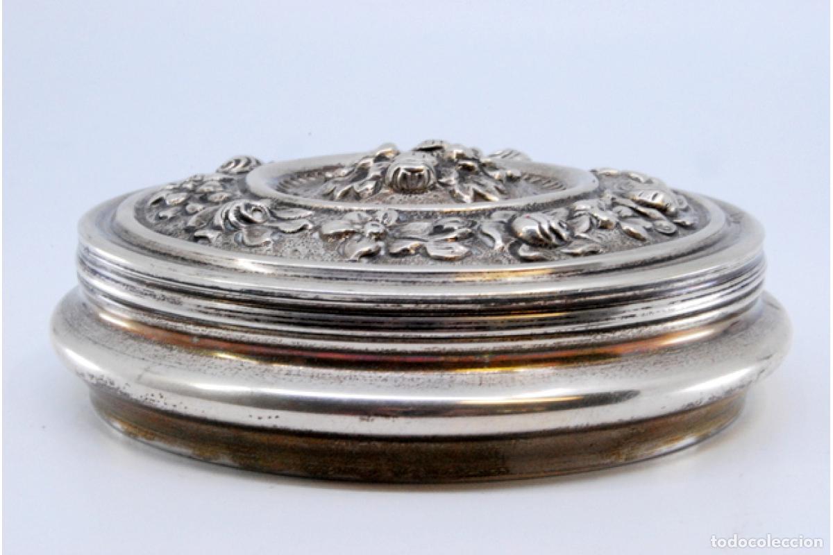 Antig&uuml;edades: Caja de joyer&iacute;a de plata - Foto 2