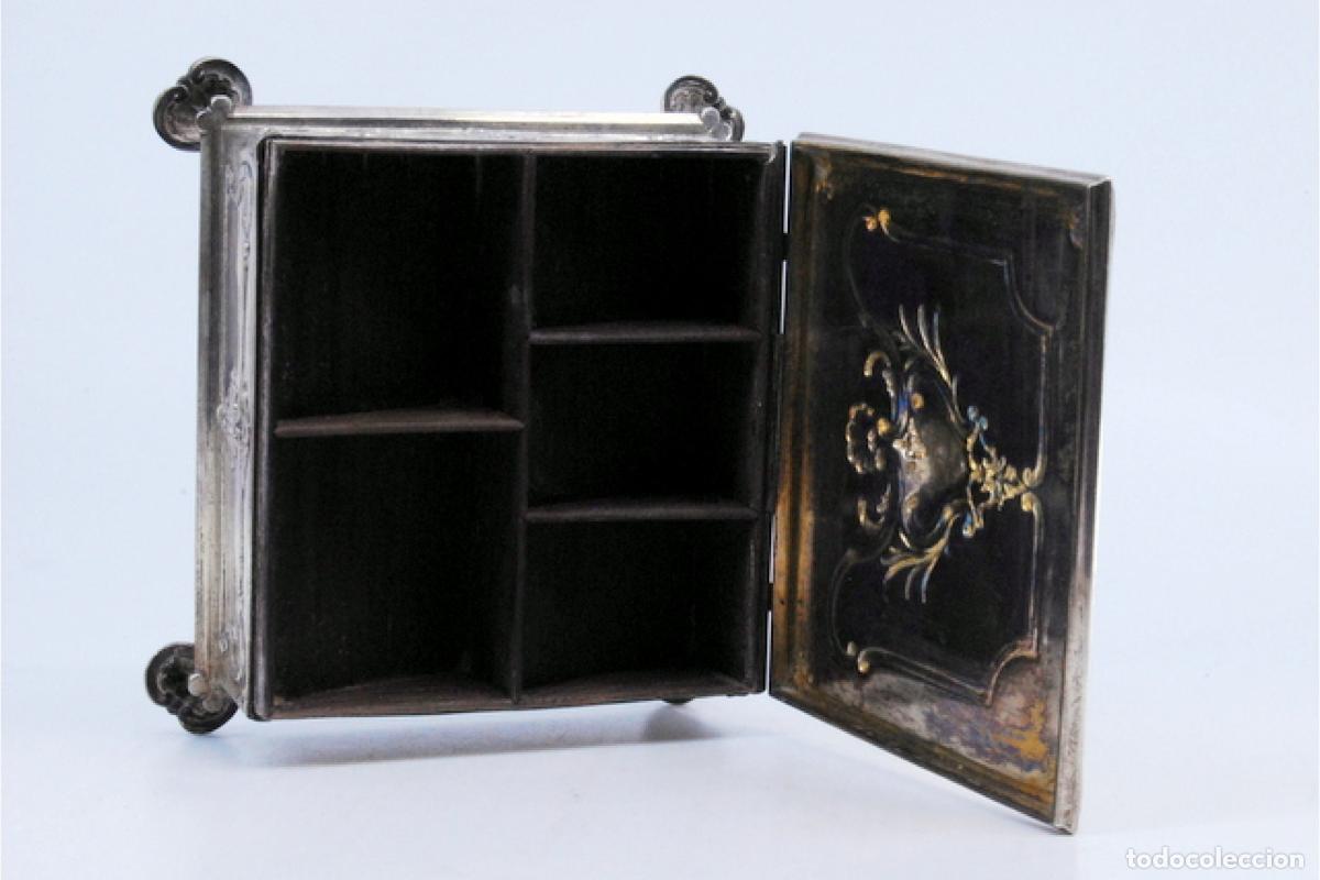 Antig&uuml;edades: Caja de sellos, en plata - Foto 2