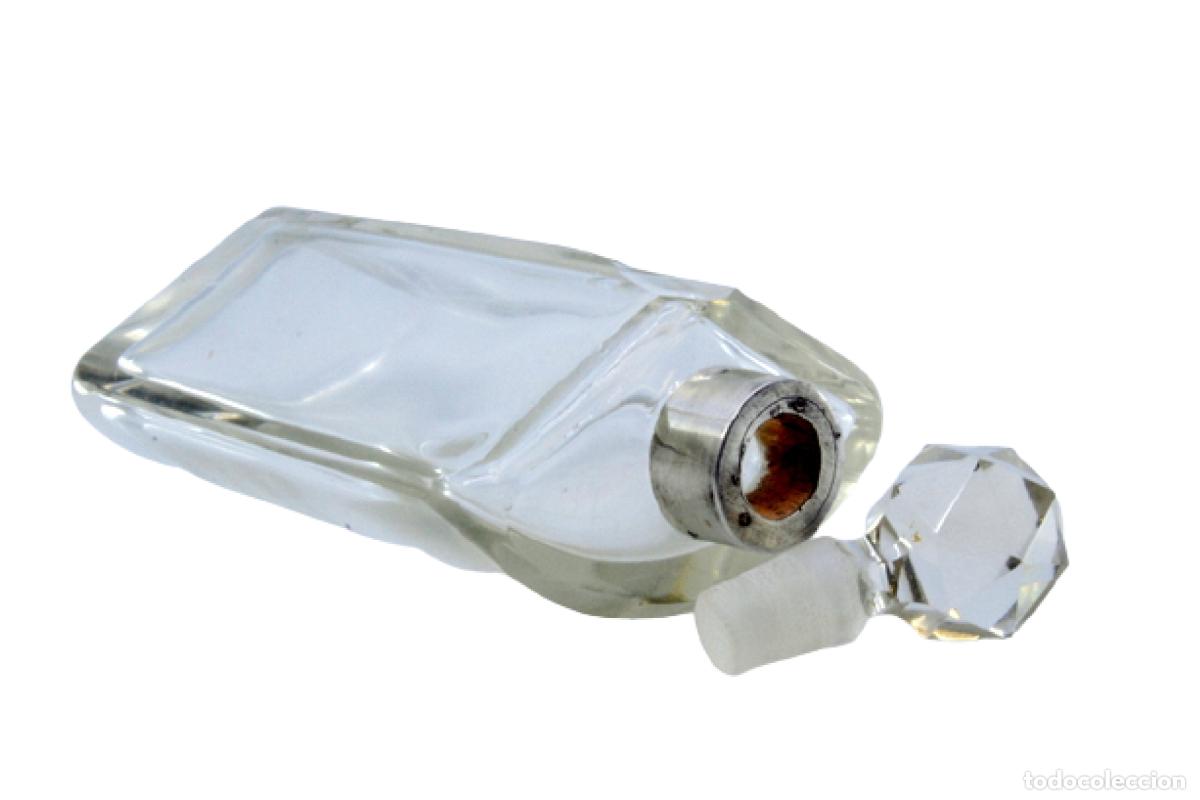 Antig&uuml;edades: Botella de cristal y plata - Foto 1
