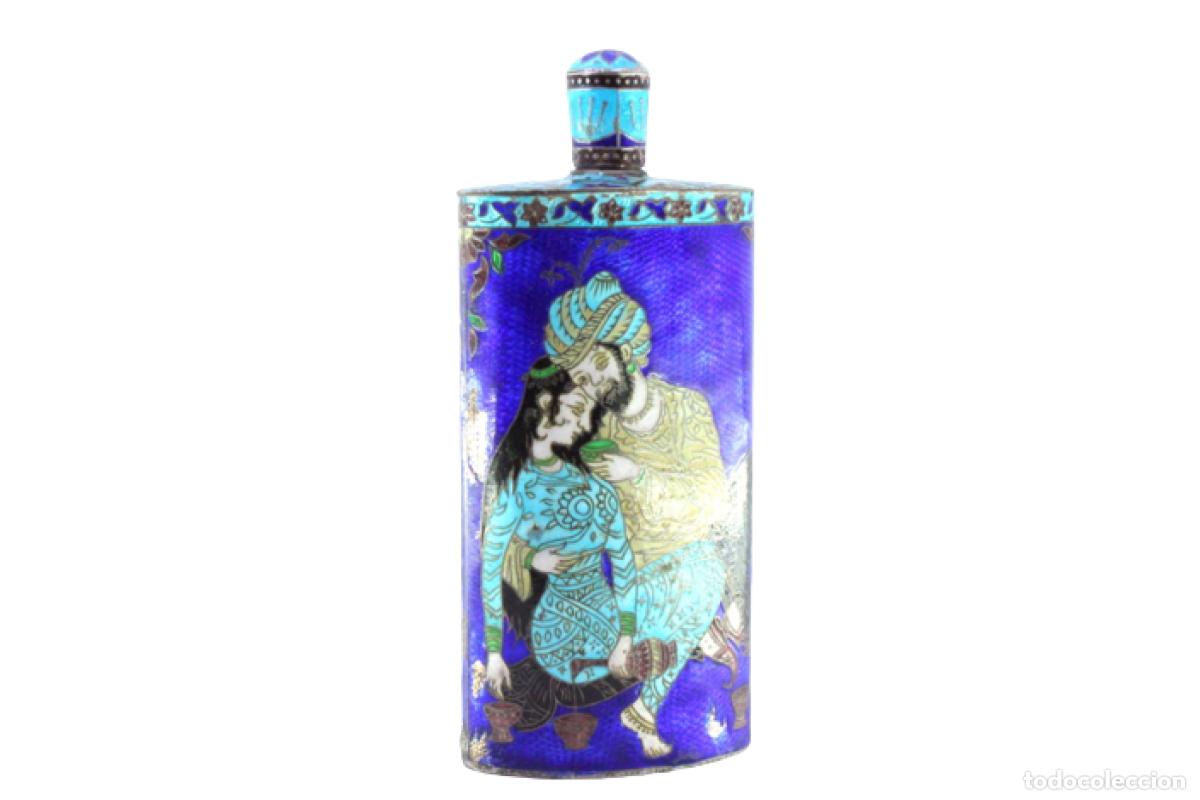 Antig&uuml;edades: Botella de plata para perfume. - Foto 1