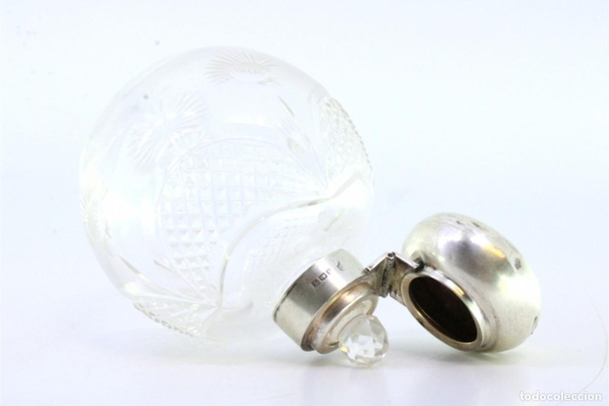 Antig&uuml;edades: Botella de cristal y plata - Foto 2