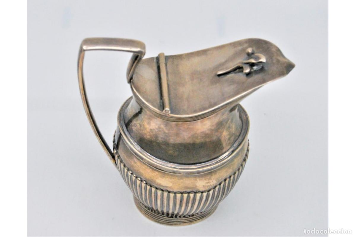 Antig&uuml;edades: jarra de leche de plata - Foto 2