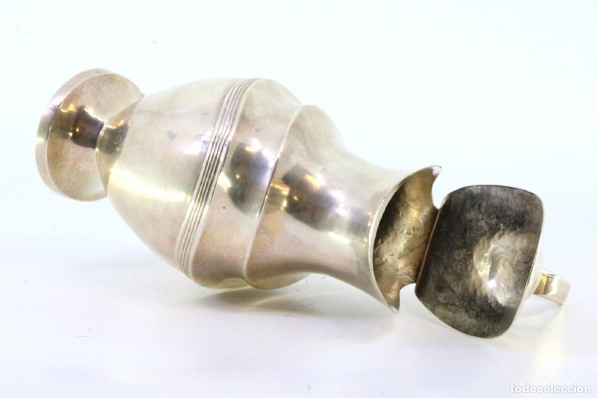 Antig&uuml;edades: jarra de leche de plata - Foto 6