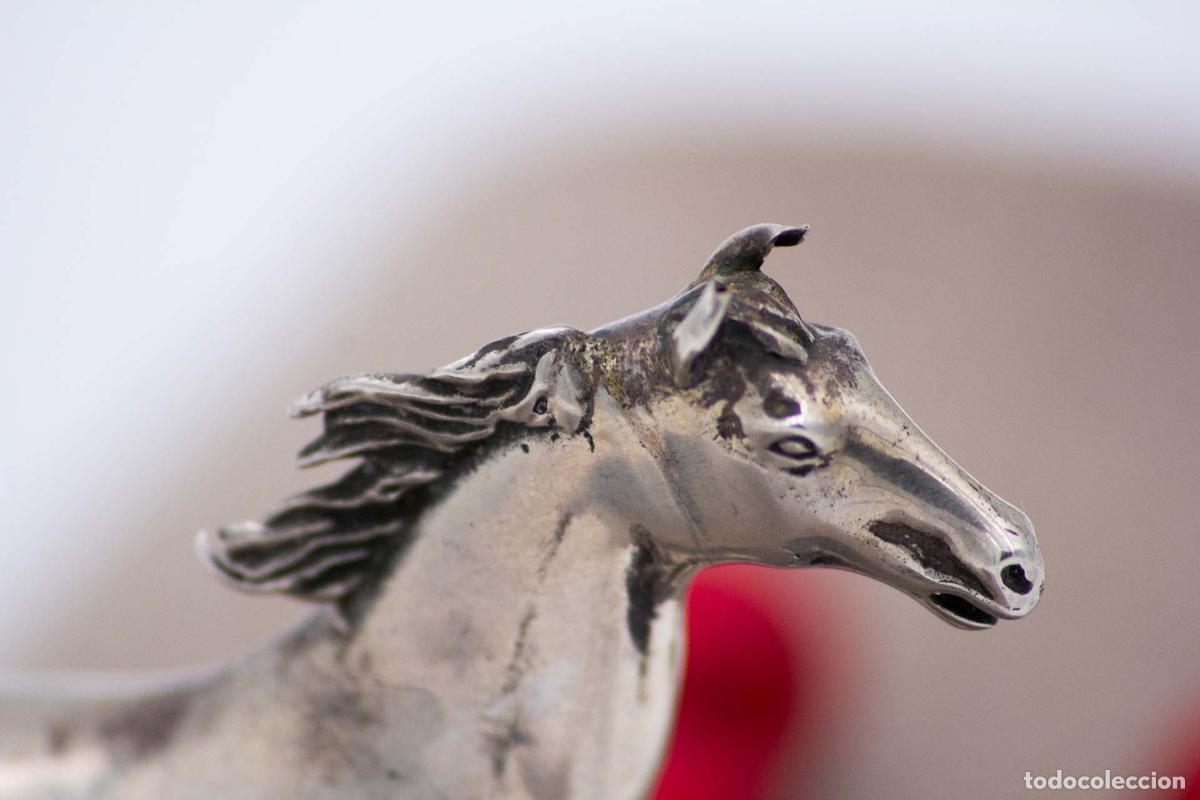 Antig&uuml;edades: Caballo plateado - Foto 4
