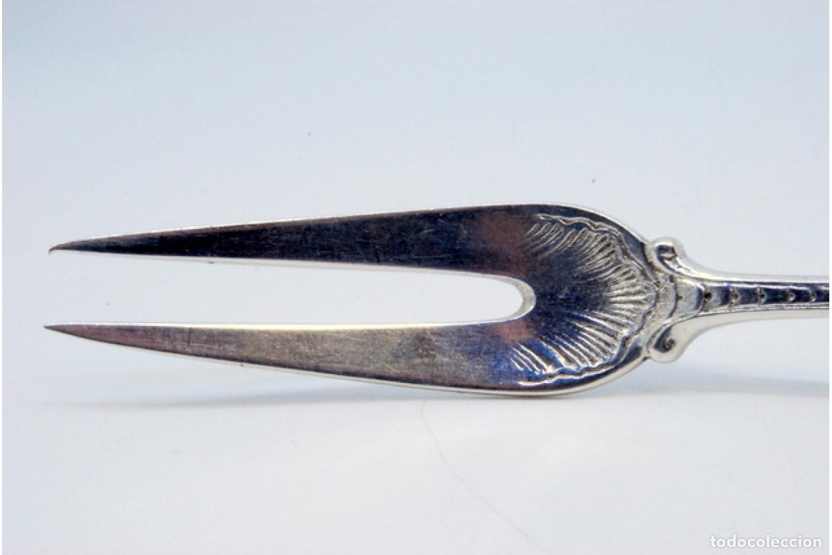 Antig&uuml;edades: Tenedor de plata, para servir encurtidos - Foto 5