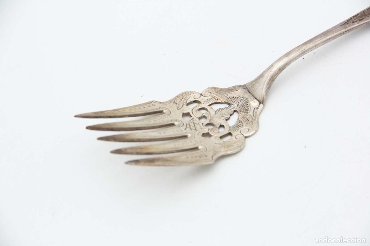 Antig&uuml;edades: Tenedor de plata, para servir pescado - Foto 2