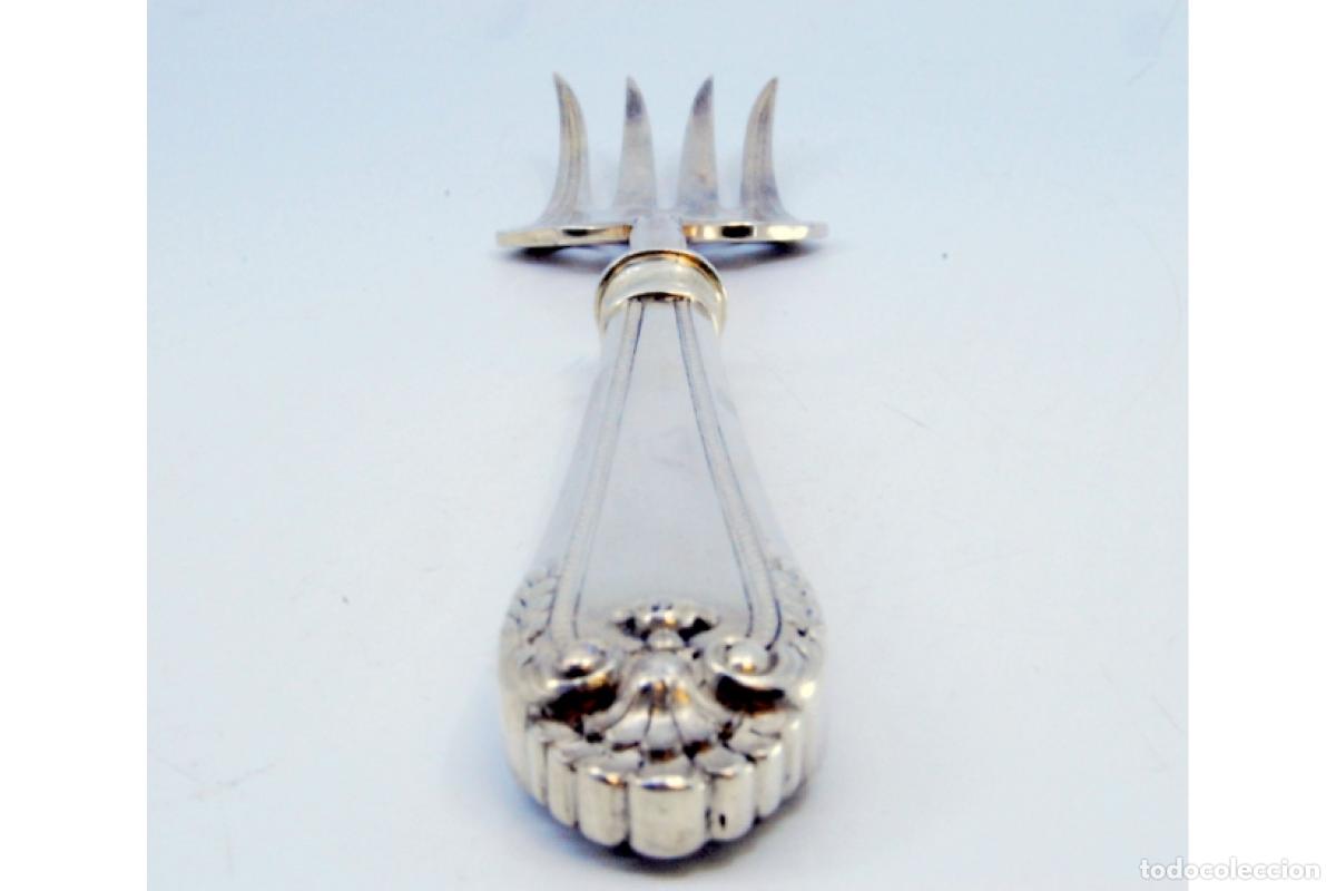 Antig&uuml;edades: Tenedor de plata, para servir pescado - Foto 8
