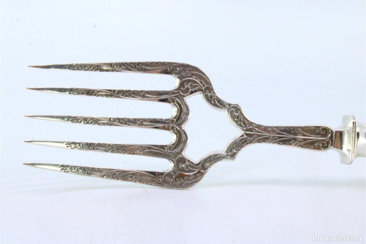 Antig&uuml;edades: Tenedor de plata, para servir pescado - Foto 3