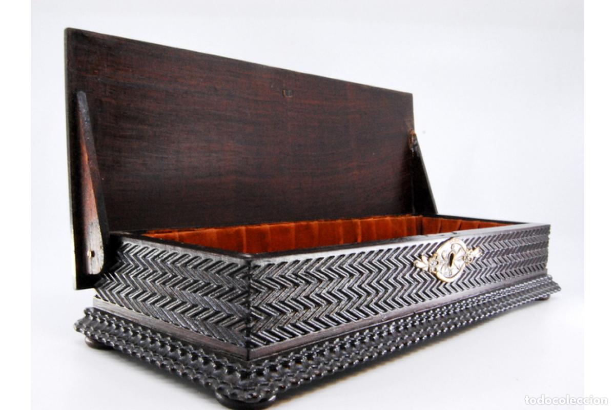 Antig&uuml;edades: Caja de corbatas de madera y plata - Foto 6