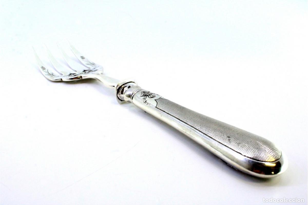 Antig&uuml;edades: Tenedor de plata, para servir pescado - Foto 3