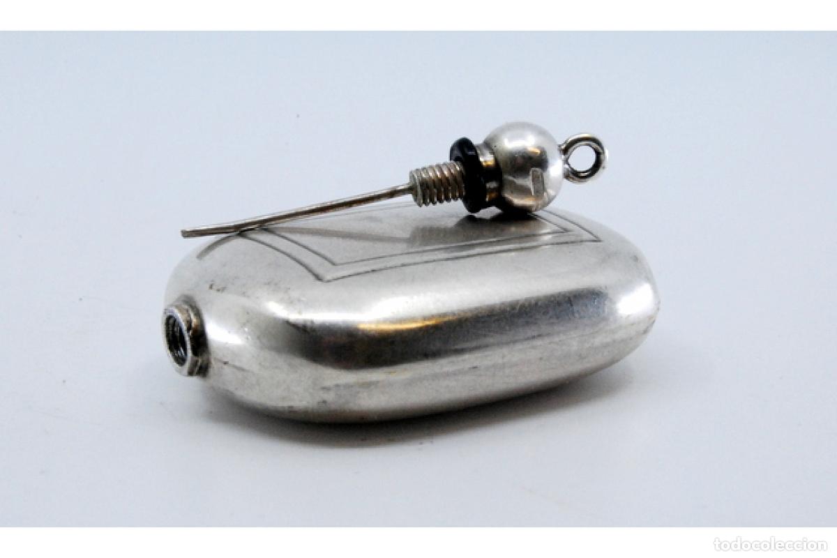 Antig&uuml;edades: Frasco de perfume, en plata - Foto 2