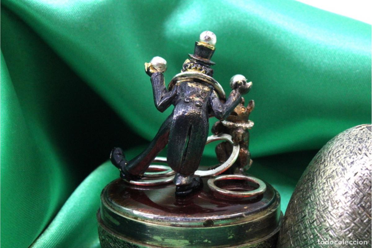 Antig&uuml;edades: Huevo de plata - Foto 3