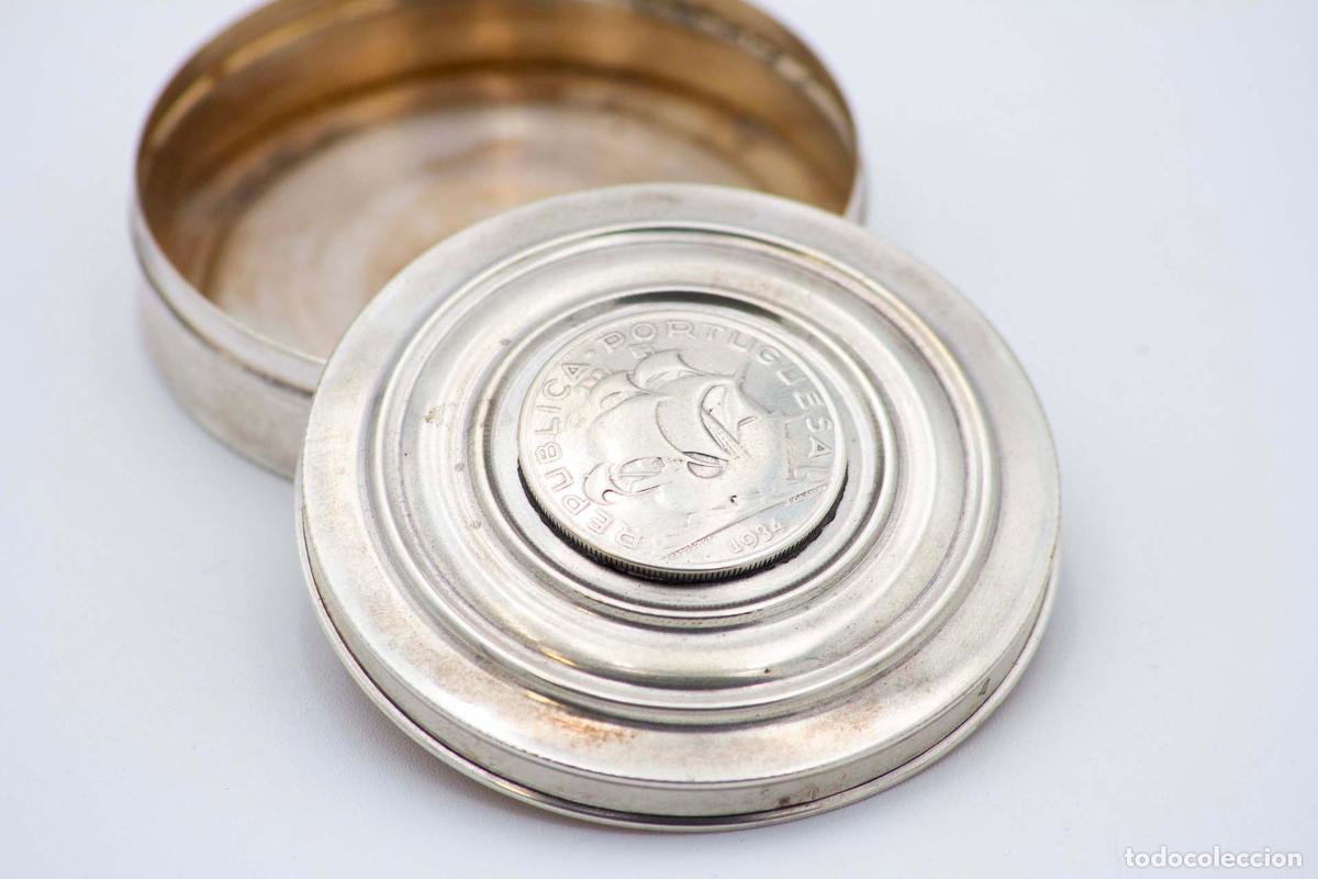 Antig&uuml;edades: Caja de joyer&iacute;a de plata - Foto 2