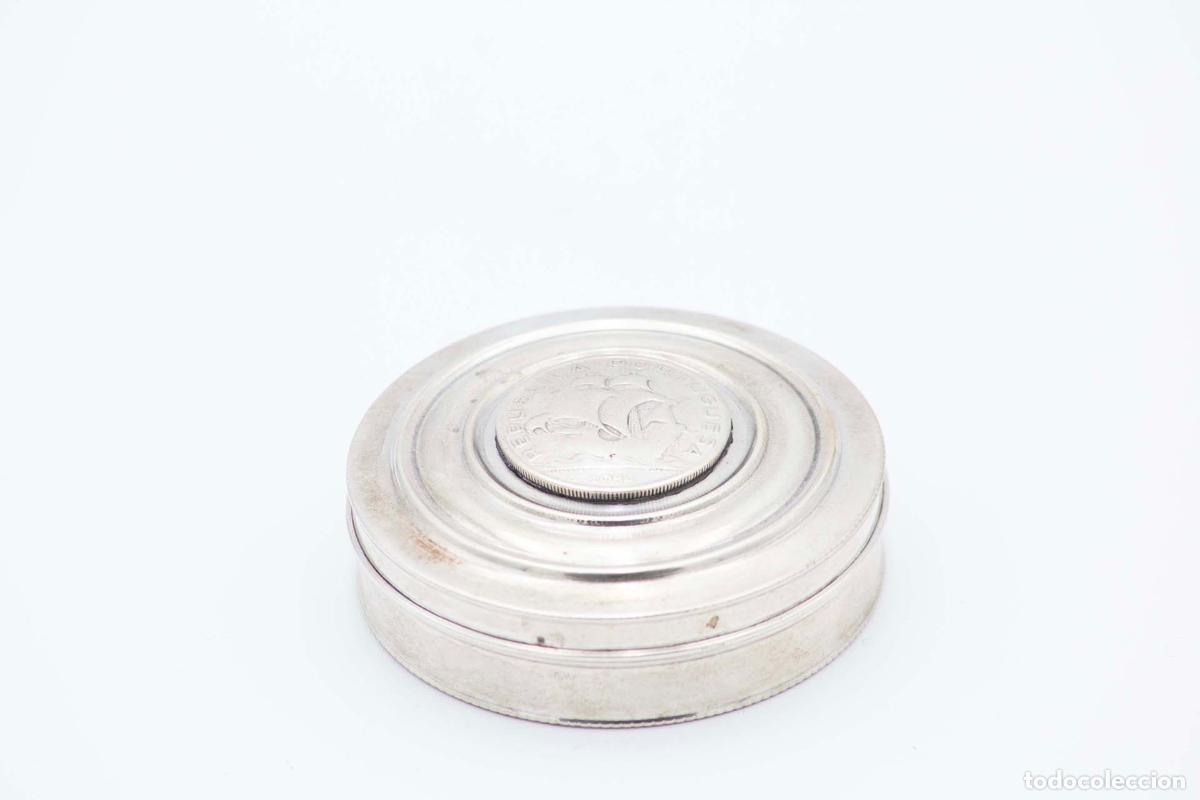 Antig&uuml;edades: Caja de joyer&iacute;a de plata - Foto 1