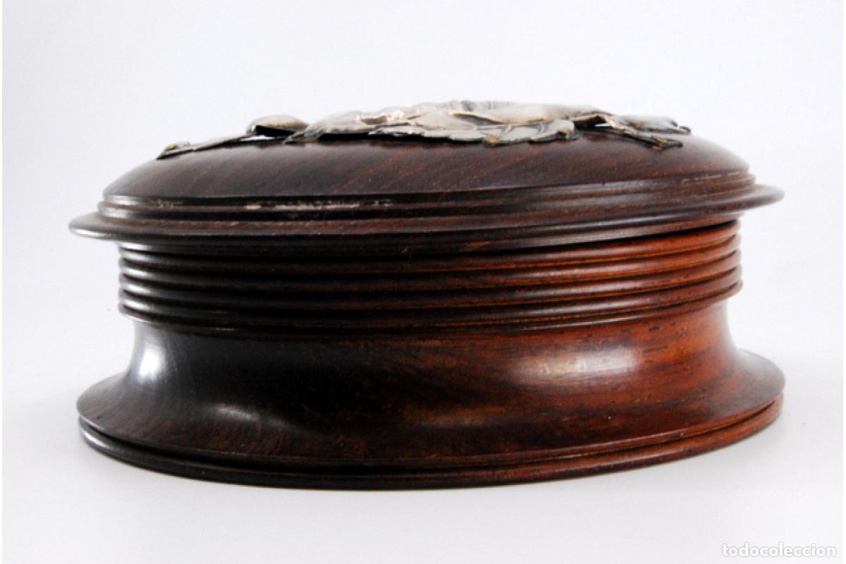 Antig&uuml;edades: Joyero, fabricado en madera y plata. - Foto 3