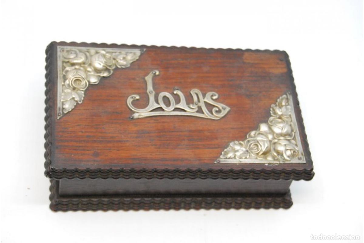 Antig&uuml;edades: Joyero, fabricado en madera y plata. - Foto 1