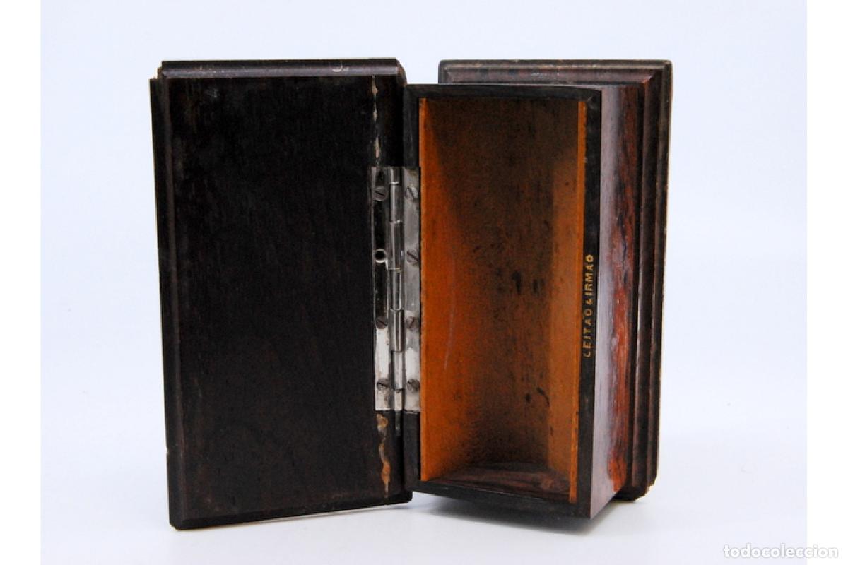 Antig&uuml;edades: Caja de sellos, fabricada en madera y plata. - Foto 4