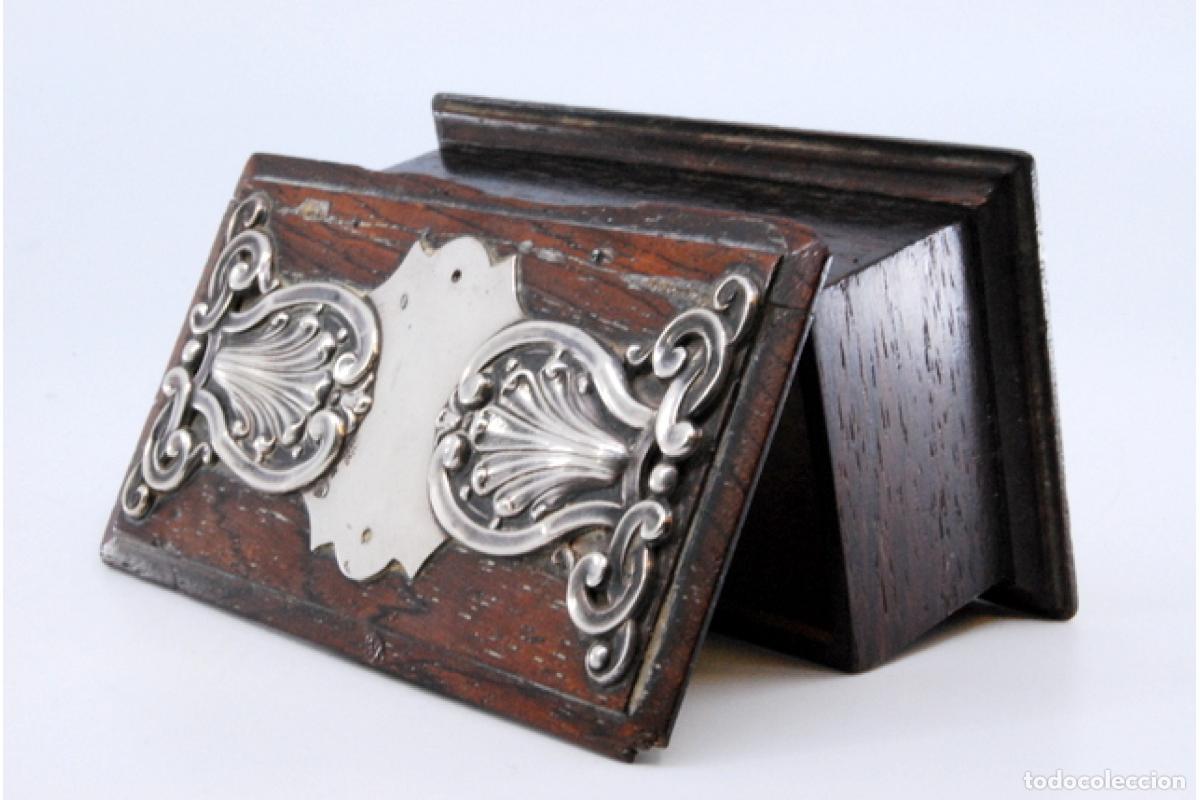 Antig&uuml;edades: Caja de sellos, fabricada en madera y plata. - Foto 5