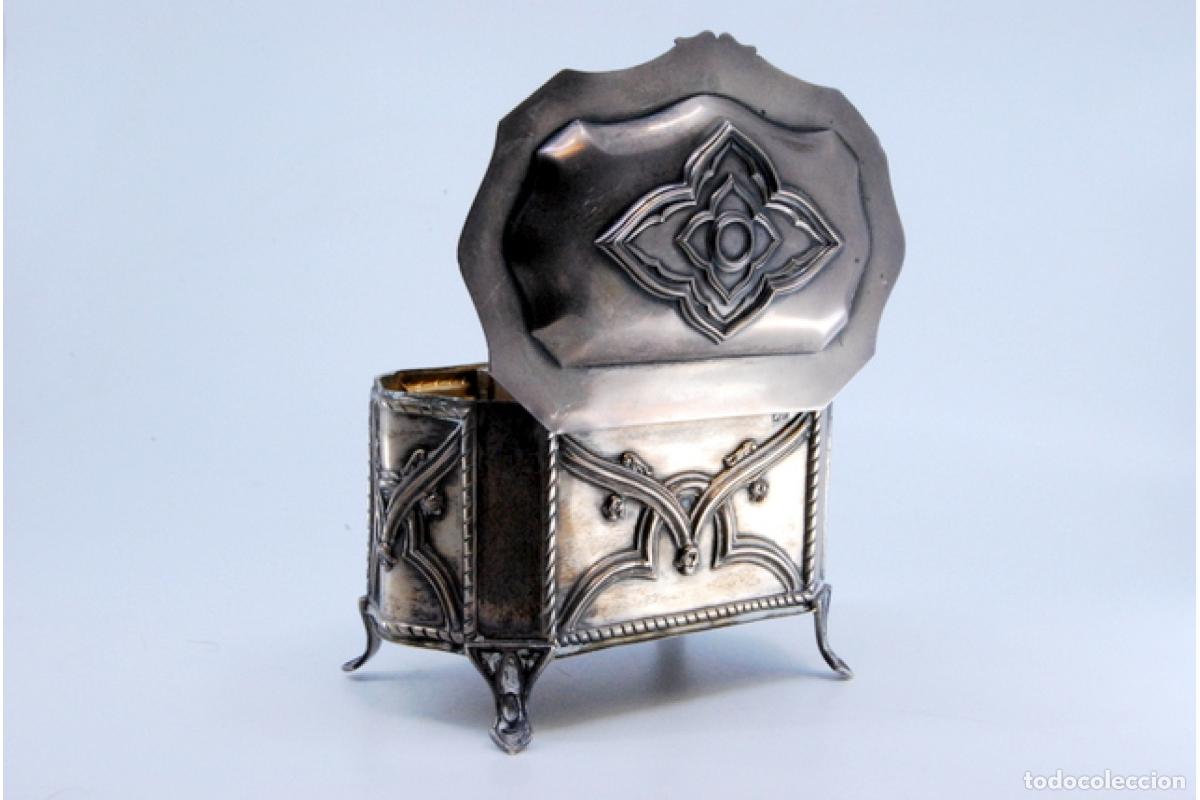 Antig&uuml;edades: Caja de joyer&iacute;a de plata - Foto 5