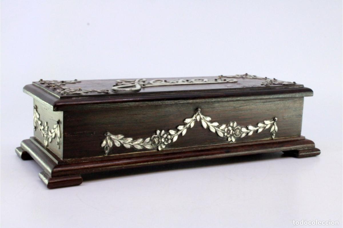 Antig&uuml;edades: Joyero, fabricado en madera y plata. - Foto 7
