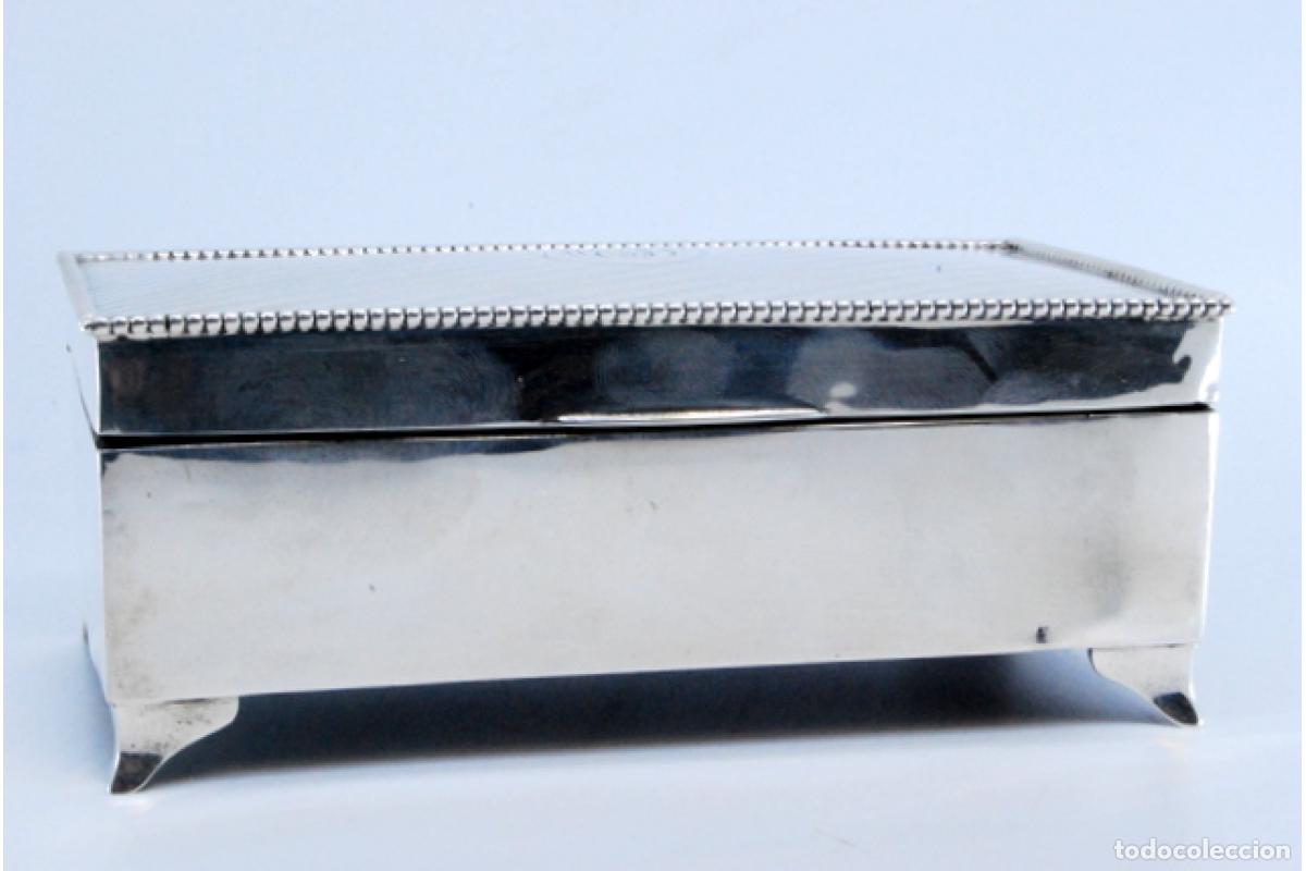 Antig&uuml;edades: Caja de joyer&iacute;a de plata - Foto 4