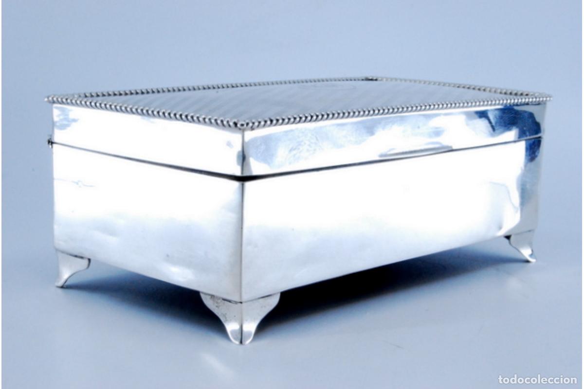 Antig&uuml;edades: Caja de joyer&iacute;a de plata - Foto 8
