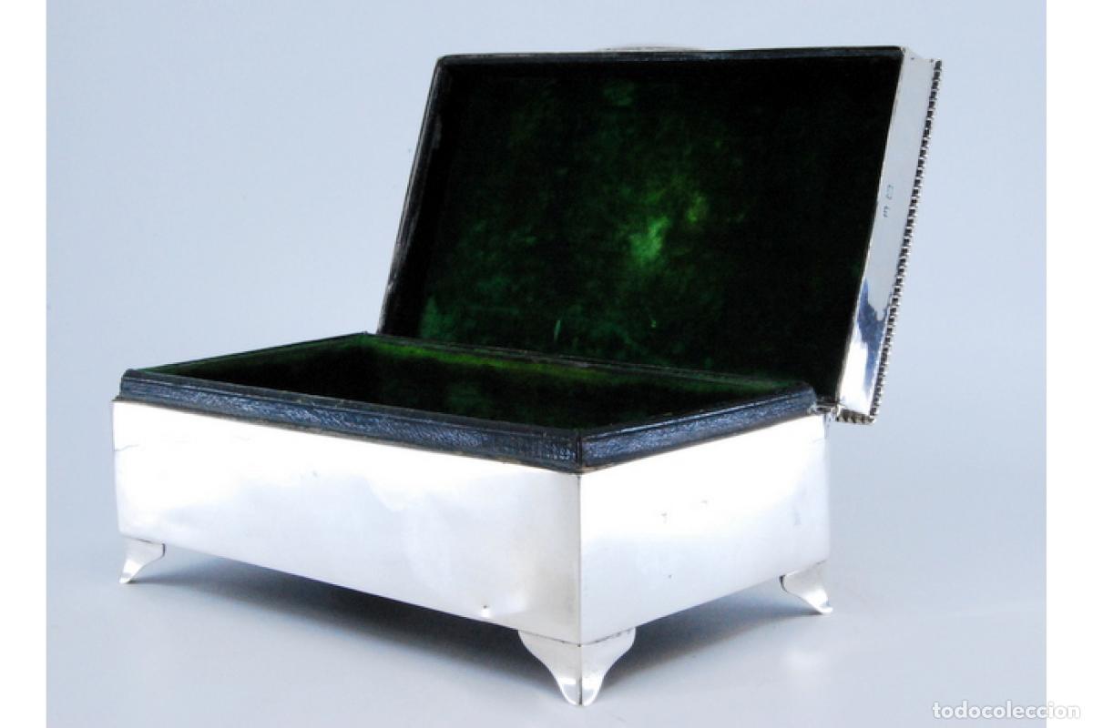 Antig&uuml;edades: Caja de joyer&iacute;a de plata - Foto 9